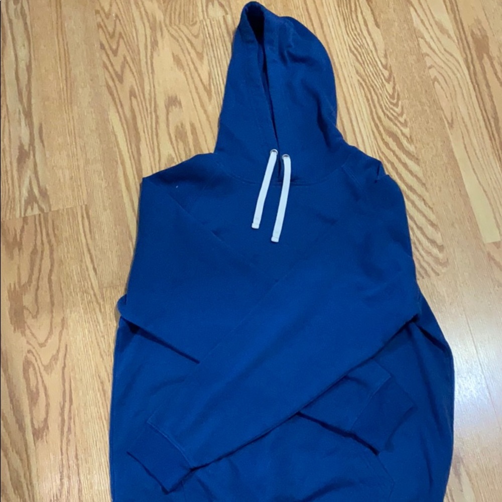 Men’s sweater